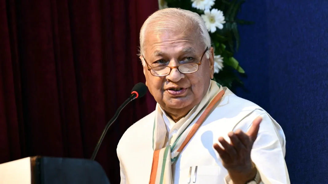 बिहार के राज्यपाल आरिफ मोहम्मद खान ने महाकुंभ में लिया भाग