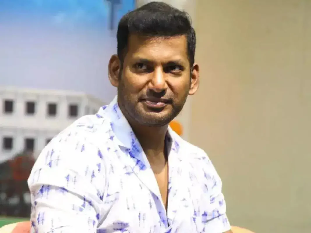 तमिलनाडु में कार्यक्रम के दौरान अभिनेता विशाल बेहोश, अस्पताल में भर्ती